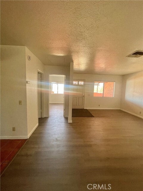 Photo - 73627 Raymond Way