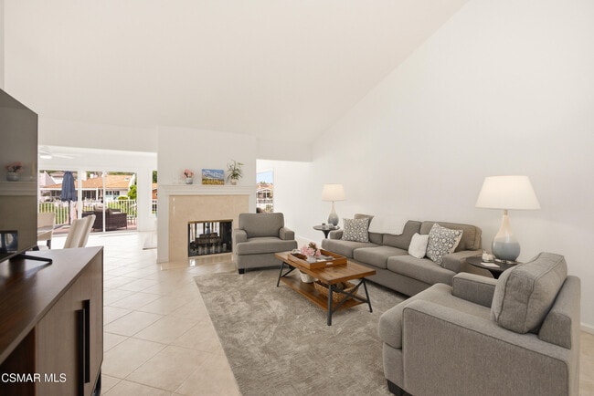 Photo - 2379 Leeward Cir