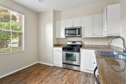Photo - Irvine 2 Bed, 2 Bath With Amenities!! House