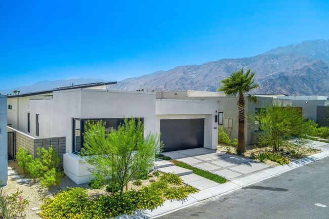 Photo - 845 Nugget Ln