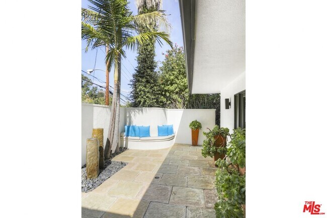 Photo - 2154 Sunset Crest Dr