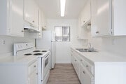 Photo - Twin Oaks Apartments