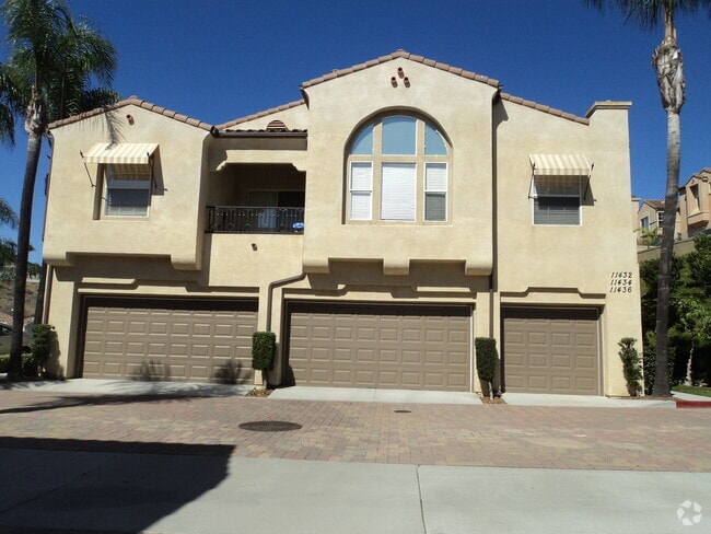 Building Photo - Elegant Scripps Ranch Home with 2 Car Garage!
