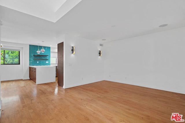 Photo - 1569 Michael Ln