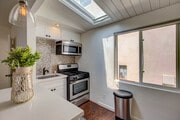 Photo - 217 35th St Townhome
