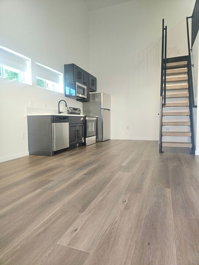 Photo - Algonquin Lane Unit 3274