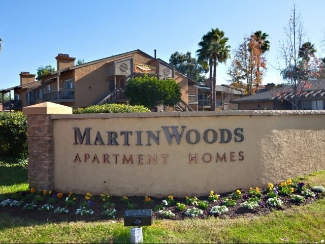 Building Photo - 1101 Chestnut St Unit Martinwoods