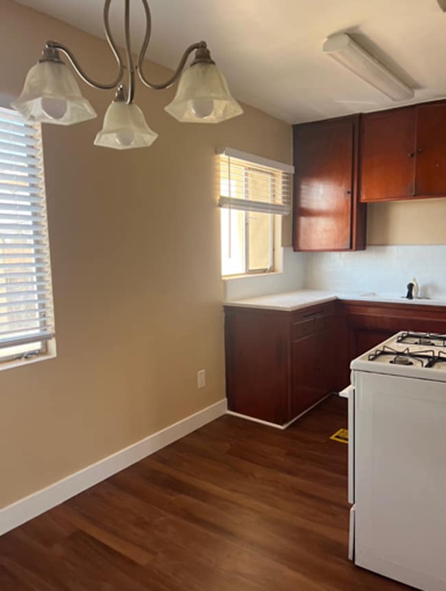 Building Photo - 5919-5925 Crenshaw Blvd. Los Angeles, CA 9... Unit 20 Rental