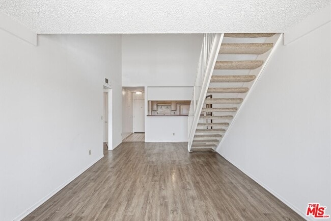 Photo - 3600 Bagley Ave Unit 302