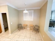 Photo - Bright and spacious 3+2.5