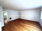 Photo - 840 Walnut Ave Unit C