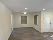 Photo - Spacious 4+2 SFR, 3 blocks from LMU, firep... House