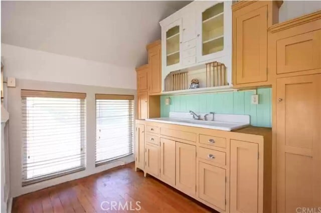 Photo - 384 W 15th St