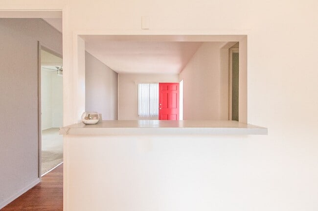 Photo - Charming 2 Bed /1 Bath Pacific Beach Duplex Near the Ocean & Bay! Unit 4430