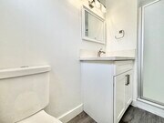 Photo - 5311 Hermitage Ave.