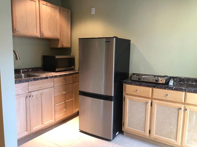 Photo - 200 S Palm Dr