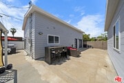 Photo - 151 N Harvard Blvd House