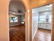 Photo - 1151 E 15th St