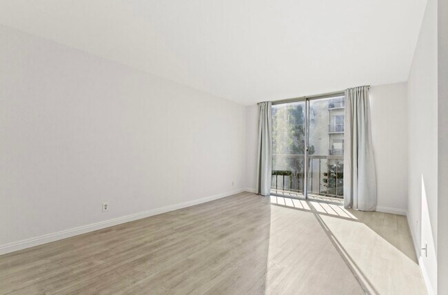 Photo - 10747 Wilshire Blvd Unit 7th Floor