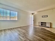 Photo - 17092 Emerald Ln