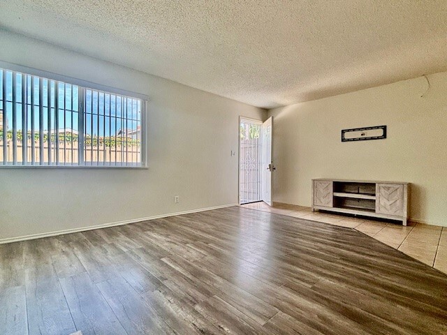 Photo - 17092 Emerald Ln