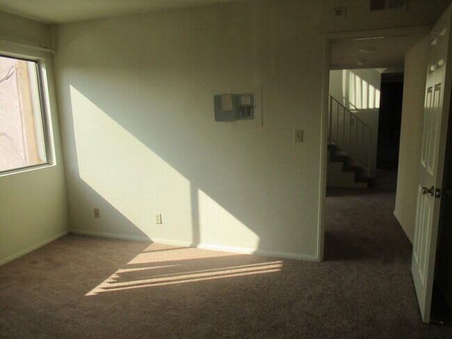 Photo - 3670 Midvale Ave