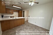 Photo - 2277 Oak Ave