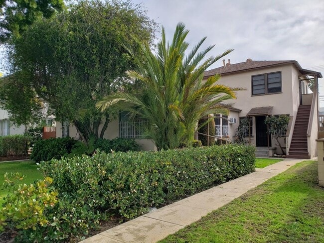 Photo - 12544 Venice Blvd Unit B