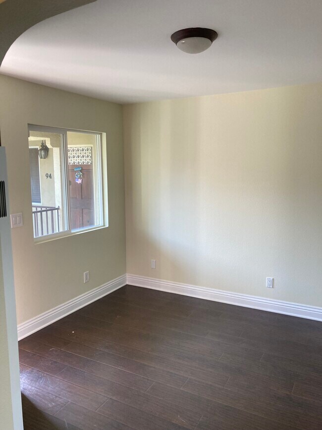 Living room - 320 J Ave Unit 92