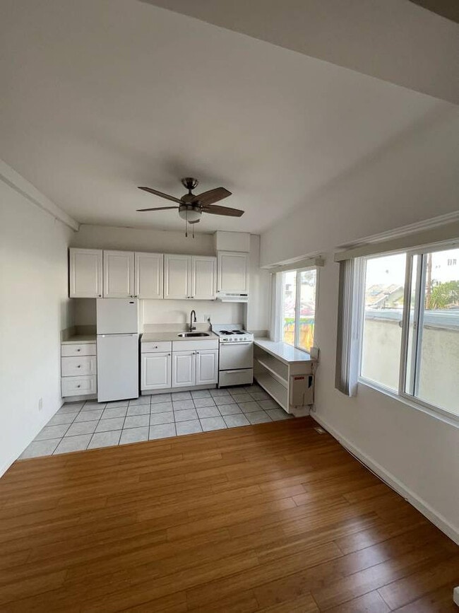 Photo - 1101 Ocean Front Walk