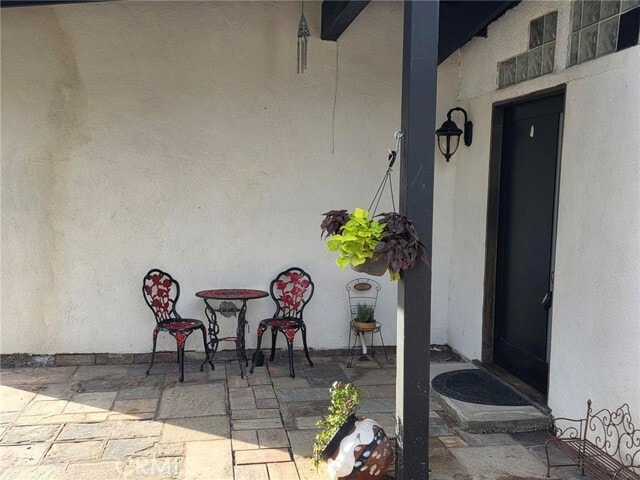 Photo - 917 Helmsdale Ave