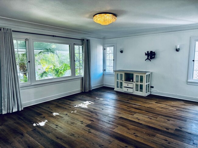 Photo - Remodelled Two Bedroom Home + Office for Rent in LB!