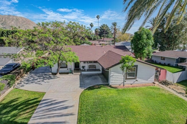 4 Bedroom 2 Bath House for Rent Within Wal... - 4 Bedroom 2 Bath House for Rent Within Wal...