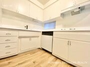 Photo - 1140 N Clark St Unit 207