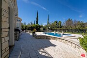 Photo - 2387 Stratford Cir