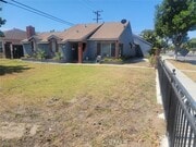 Photo - 8502 Borson St