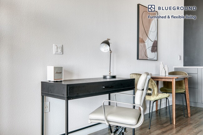 Photo - 6677 Santa Monica Blvd Unit FL7-ID904