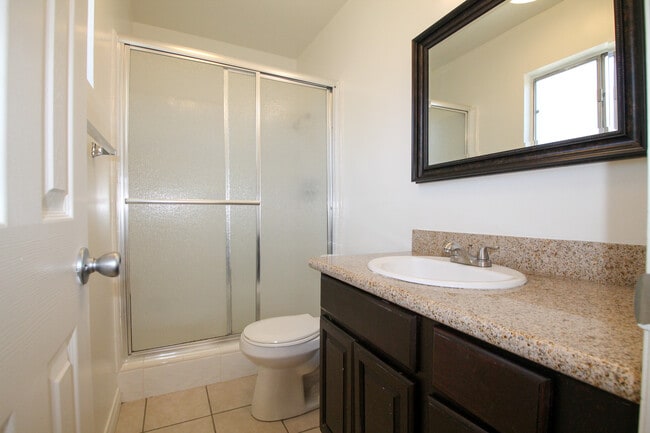 Photo - La Camdenada Apartments