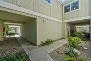 Photo - 22117 Burbank Blvd