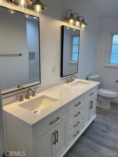 Photo - 12472 Woodlawn Ave