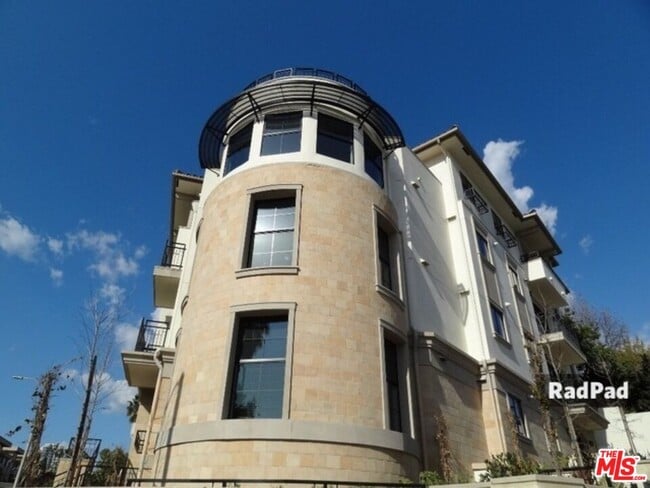 Photo - 1636 S Beverly Glen Blvd Unit 303