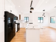 Photo - 818 N Genesee Ave