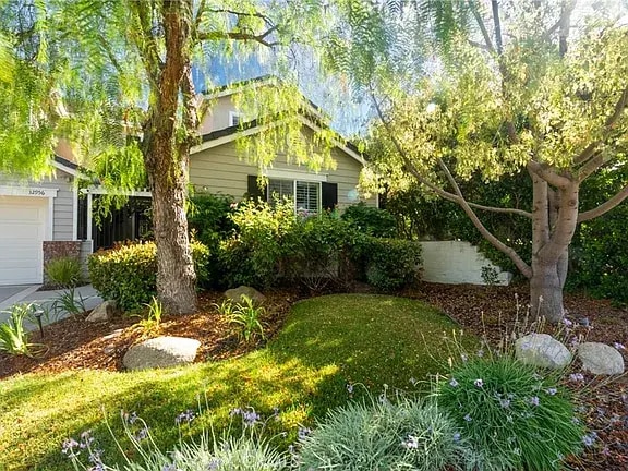 Photo - 32956 Rhine Ave