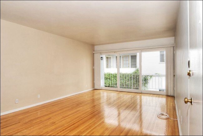 Photo - 204 S Arnaz Drive Apts.