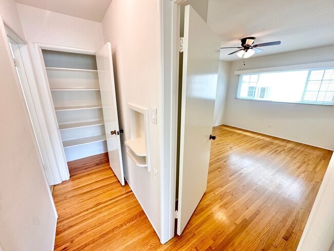 Photo - Sun-Filled Belmont Shore Apartment Unit A