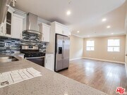 Photo - 965 N Wilton Pl