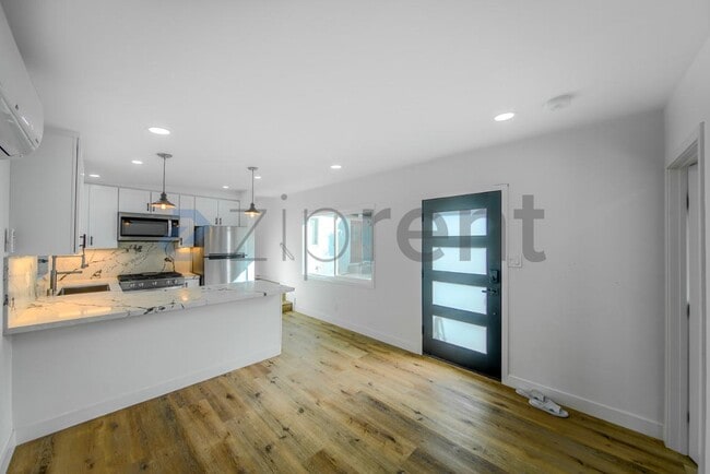Photo - Unit Unit A