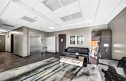 Lobby - 2321 W 10th St Unit 402