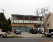 Photo - 1523 11th St Apartments
