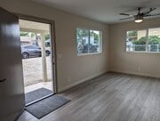 Photo - 3 bedroom/ 2 bath Newly Remodeled Home in ...